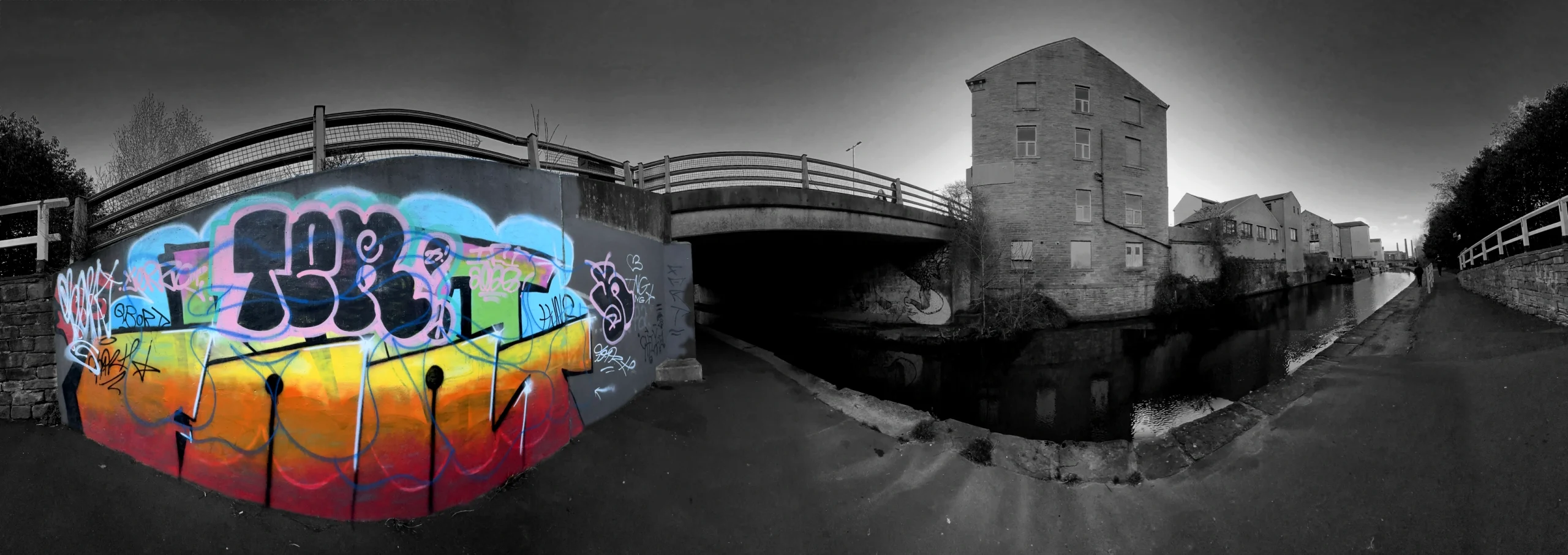 Quayside Grafitti Saltaire